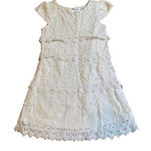 Elegant White Lace Dress